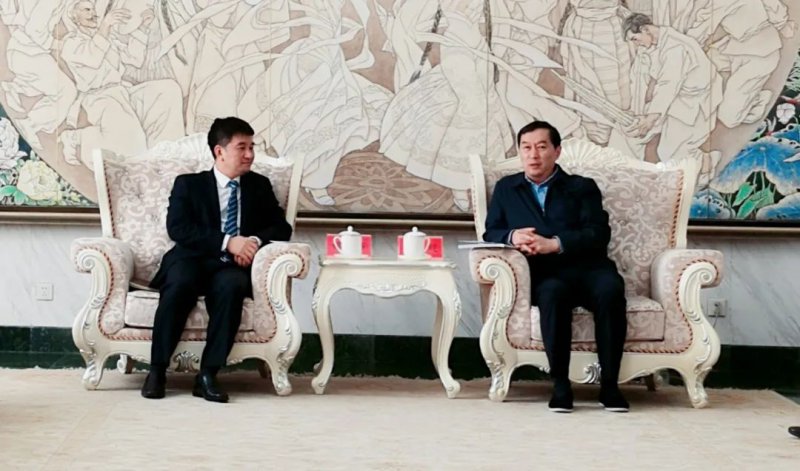 <b>寧夏政府助力中央國(guó)企與地方民企戰(zhàn)略合作</b>